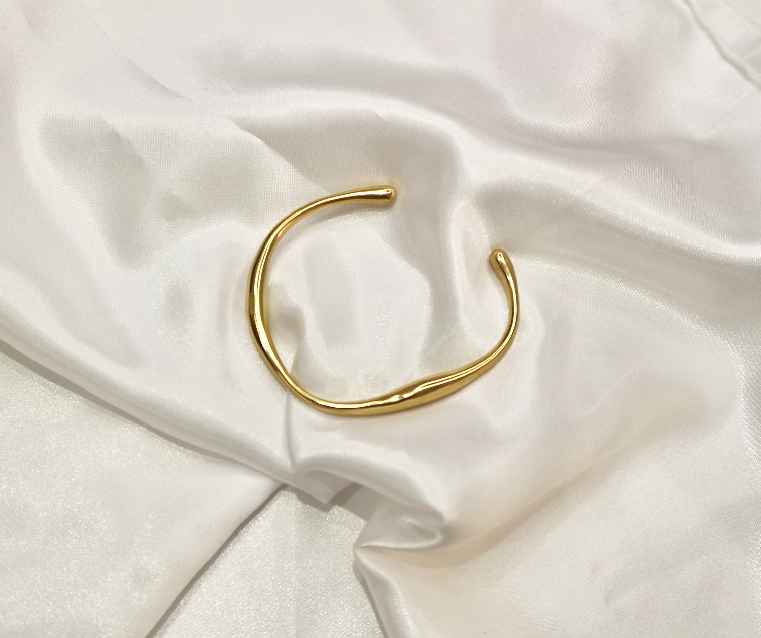 Bracciali